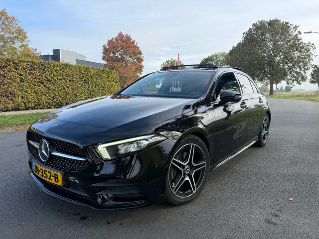 Mercedes-Benz A-Klasse 180 Business Solution AMG Night Upgrade PANO/NAP/CAMERA