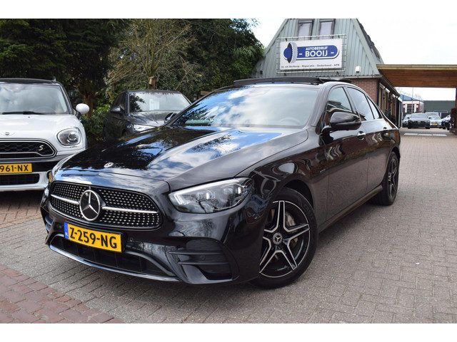 Mercedes-Benz E-Klasse 300 e AMG Line PANO DAK/ADAP CRUISE/SFEERVERL/LEDER/MBUX/TREKH/MATRIX LED/NAV