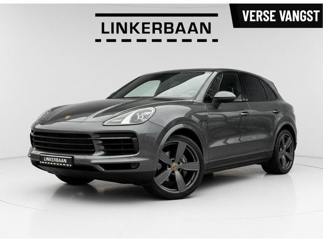 Porsche Cayenne 3.0 E-Hybrid | Panodak | Sport Chrono | Luchtvering | Bose | 22 inch |