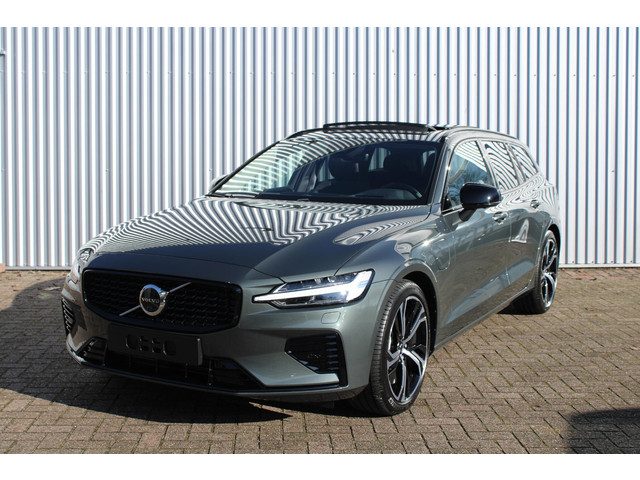 Volvo V60 2.0 T8 Plug-in hybrid AWD Ultra Dark