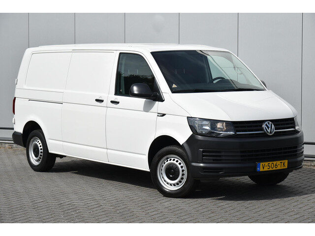 Volkswagen Transporter 2.0 TDI L2H1 Airco Alarm Trekhaak E6