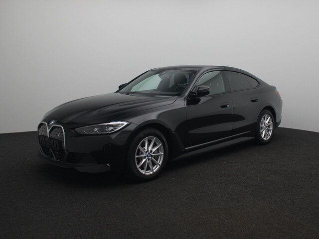 BMW i4 eDrive35 70kWh