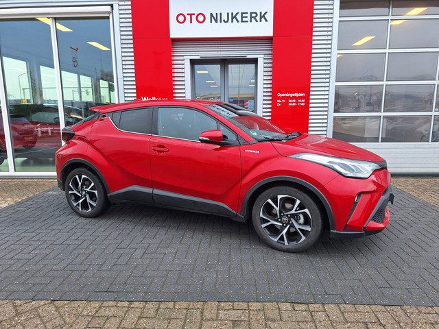 Toyota C-HR 1.8 Hybrid Dynamic Limited met trekhaak