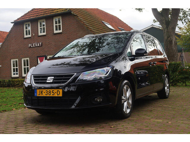 Seat Alhambra 1.4 TSI Style Connect | 7-Persoons | Xenon | Panorama | Elek. Schuifdeuren | Camera |
