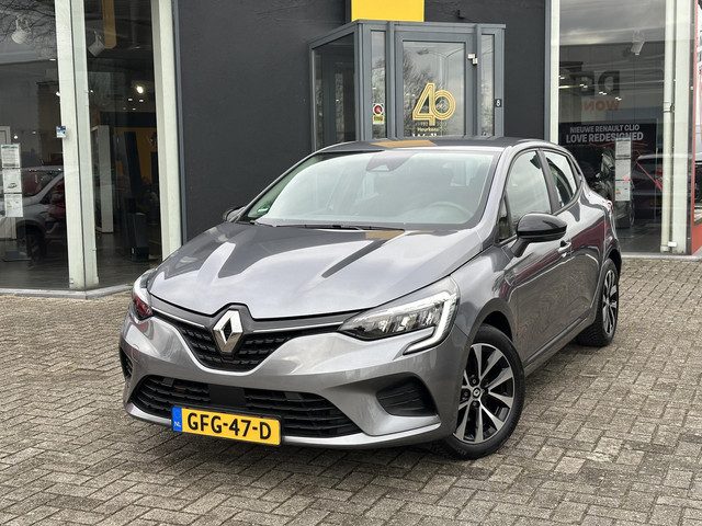 Renault Clio E-Tech Hybrid 145 Evolution
