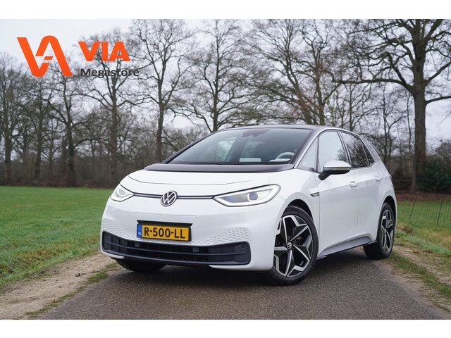 Volkswagen ID.3 58 kWh 1st Edition Plus | Navi | IQ LED | Camera | 19" LM | PDC | ACC