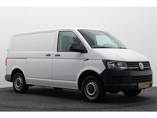 Volkswagen Transporter 2.0 TDI DSG L1H1