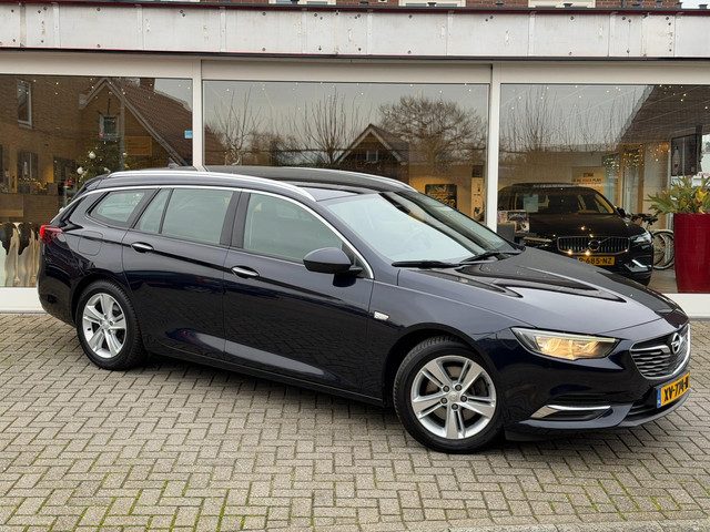Opel Insignia Sports Tourer 1.5 Turbo Business Executive I Carplay I Camera I Trekhaak