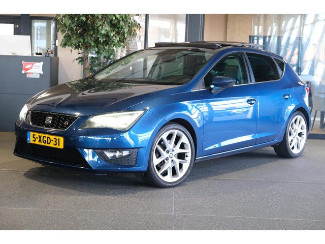Seat Leon 1.4 TSI ACT FR DSG Pano Navi Xenon Leder Led Cruise
