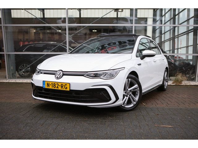 Volkswagen Golf 1.5 eTSI R-Line