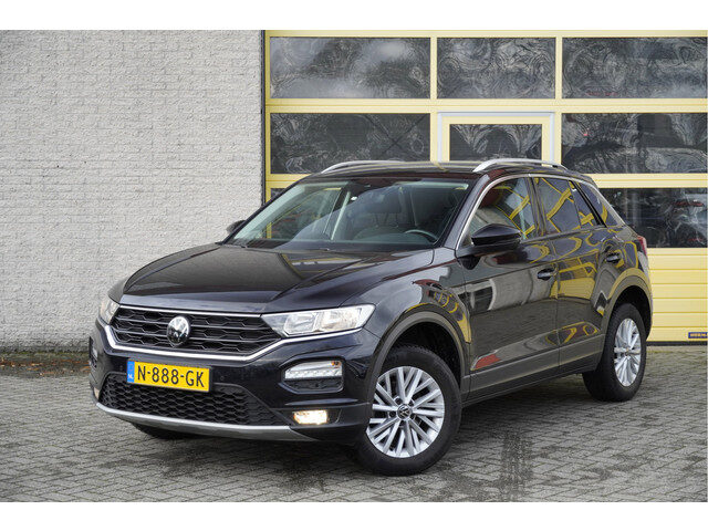 Volkswagen T-Roc 1.5 TSI 150PK! Automaat Style BJ2021 Lmv 16" | Led | Pdc | Navi | App-Connect | Cli