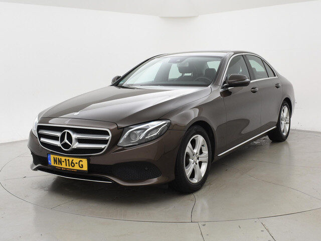 Mercedes-Benz E-Klasse 200 AVANTGARDE SEDAN + DIGITALE COCKPIT WIDESCREEN