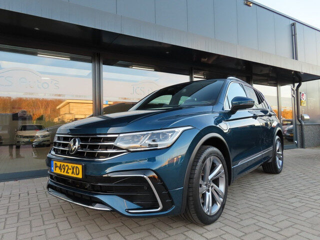 Volkswagen Tiguan 1.4 TSI eHybrid R-Line Business+ Pano Trekhaak Led 2022