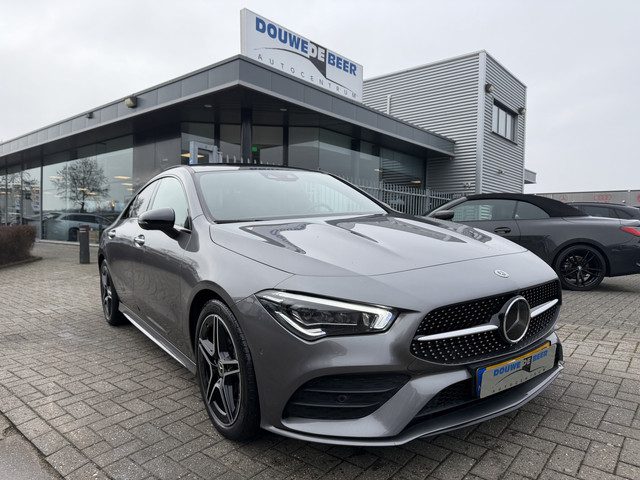 Mercedes-Benz CLA 200 Premium Plus AMG Line