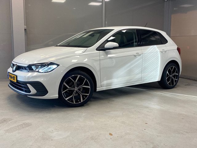 Volkswagen Polo 1.0 TSI Life | NAVI | LED | CAR PLAY | 17"LM VELGEN |