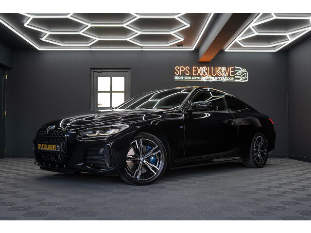 BMW 4 Serie Coupé M440i xDrive High Executive