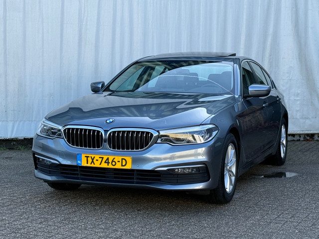 BMW 5 Serie 520i High Executive / Sch.dak/ comf.stl