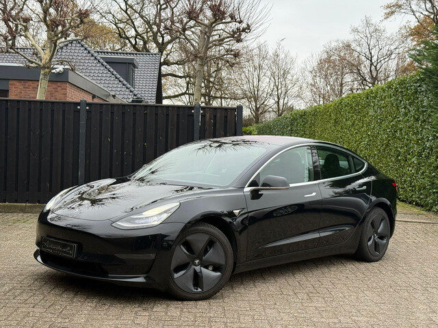 Tesla Model 3 Long Range AWD 75 kWh
