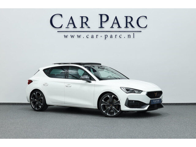 Cupra Leon 2.0 TSI VZ 300+PK LED/VIRTUAL/SFEER/PANO/HALF LEER+S.VERWARMING/19"/CAM/ACC/ECC/12 MDN GA