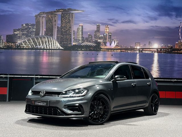 Volkswagen Golf 2.0 TSI 4Motion R