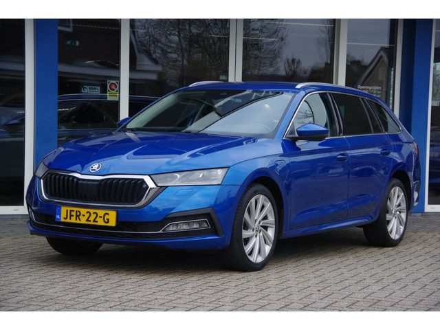 Škoda Octavia Combi 1.4 TSI iV PHEV Business SOH 91% Trekhaak Carplay Stoel/Stuurverwarming Head-Up