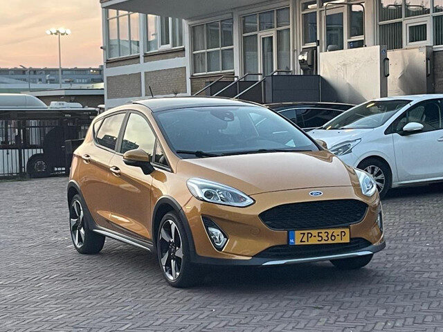 Ford Fiesta 1.0 EcoBoost Active Cruise|Carbon|Camera|BSA|Navi