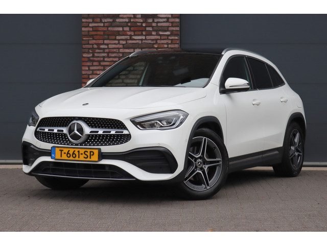 Mercedes-Benz GLA 200 Business Solution AMG Line |