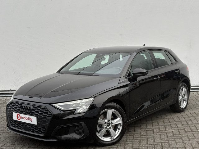 Audi A3 Sportback 40 TFSI S Line Plugin Hybride Stoelverwarming LED