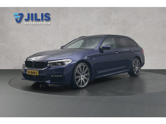BMW 5 Serie touring 540i M-sport | Org. NL | Panoramadak | Head-up | Lederen bekleding | Stoelverwar