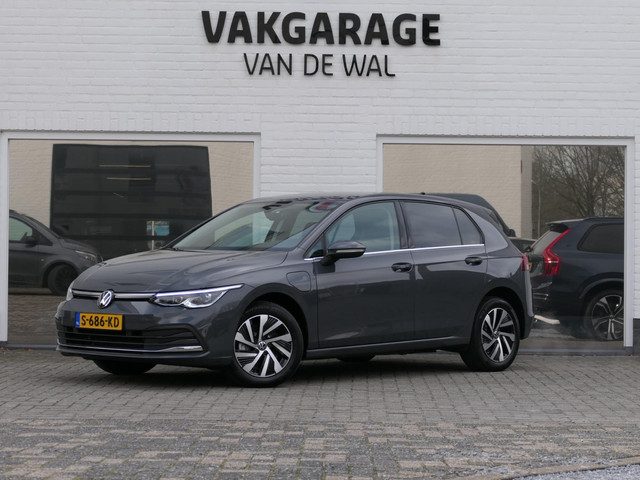 Volkswagen Golf 1.4 eHybrid Style