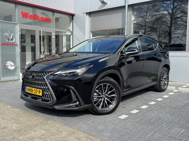 Lexus NX 450h+ AWD Plug-In
