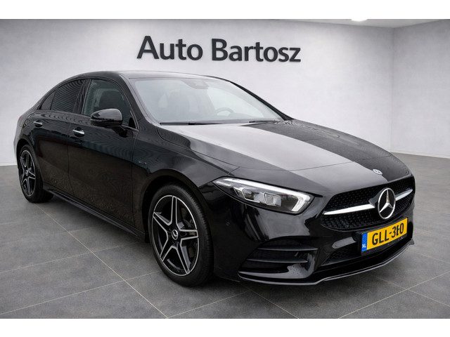 Mercedes-Benz CLA 250 e Premium Plus