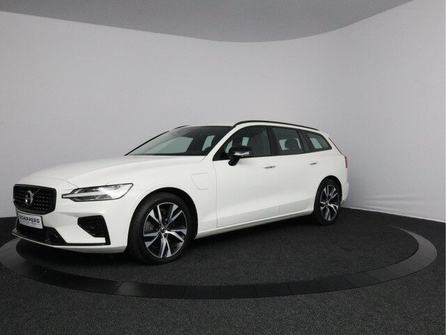 Volvo V60 2.0 T6 Recharge AWD R-Design