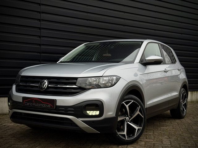 Volkswagen T-Cross 1.0 TSI LIFE DSG|STOELVERW|LANEASS|CARPLAY 18'' R