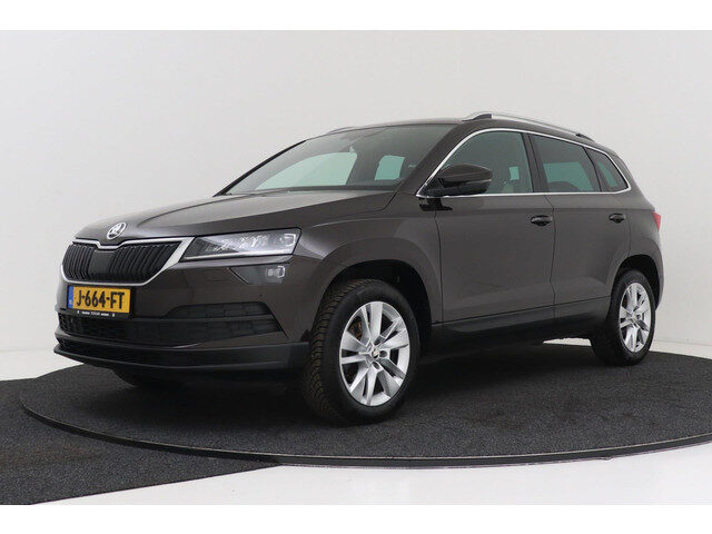 Škoda Karoq 1.0 TSI Style Business | Stoelverwarming V+A | CarPlay | Navigatie | Adap. Cruise |