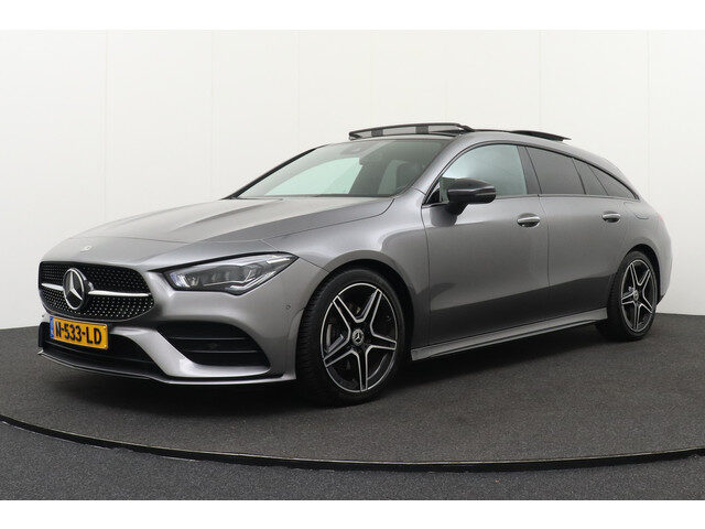 Mercedes-Benz CLA Shooting Brake 180 AMG