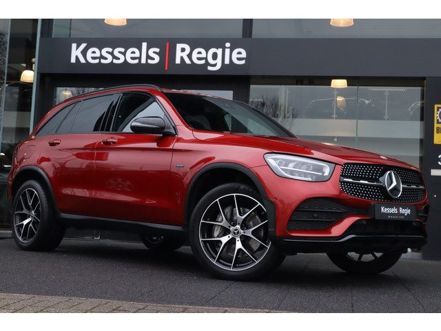 Mercedes-Benz GLC 300e 4MATIC AMG Night Ambient El.Haak 20” Camera CarPlay Stoelverwarming