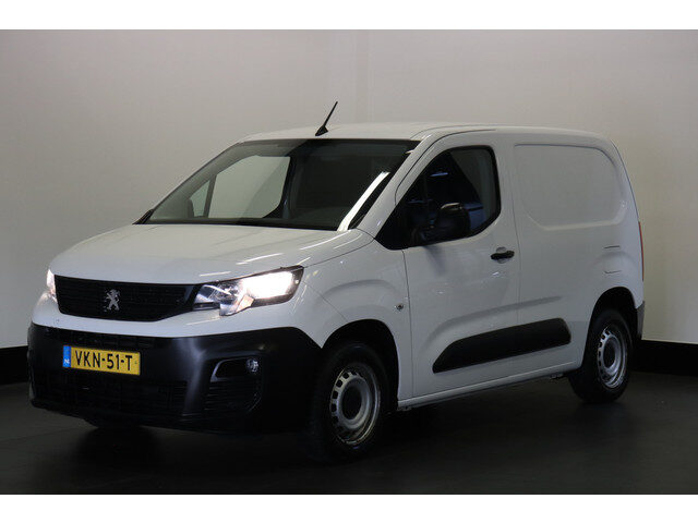 Peugeot Partner 1.2 110PK Benzine