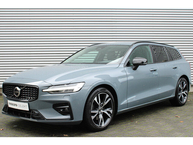 Volvo V60 B4 Automaat Plus Dark |