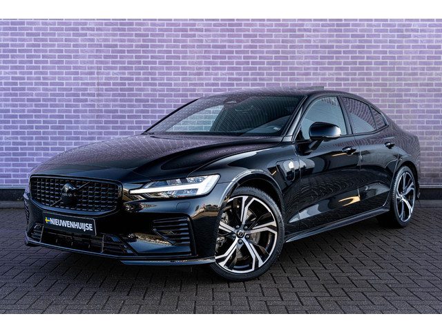Volvo S60 Recharge T6 AWD Plus Dark