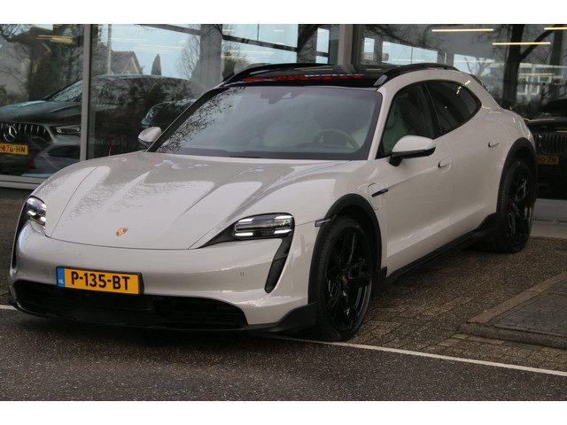 Porsche Taycan Cross Turismo 4S 93 kWh DEALER OND. NP162.000,-