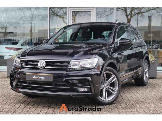 Volkswagen Tiguan 1.5 R-Line TSI ACT 150pk | LED | Trekhaak | Virtual | Climate | Adaptive Cruise |