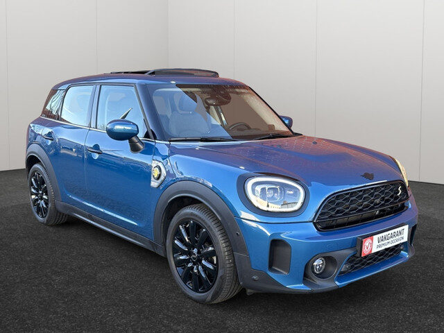 MINI Countryman Mini 2.0 Cooper S E ALL4 Chili Schuifdak Winterpack SOH 97%