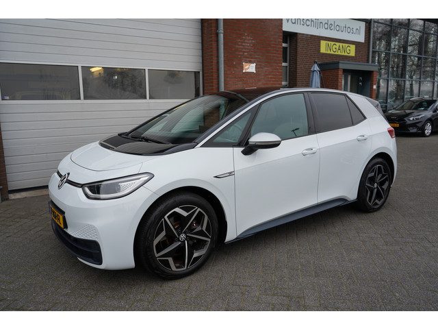 Volkswagen ID.3 FIRST PLUS 58KWH DEC 2020 ORIGINEEL NEDERLANDS SOH 88%