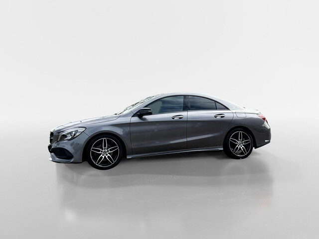 Mercedes-Benz CLA 180 Sport Edition Limited / AMG styling / Panoramadak / Automaat