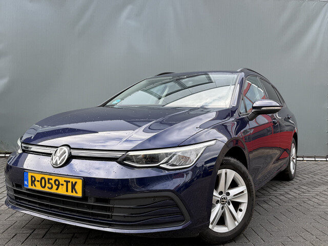 Volkswagen Golf Variant BWJ 2022 1.0 111 PK eTSI Life Business