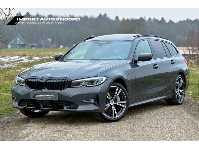 BMW 3 Serie 330e xDrive High Executive Individual Pano Memory Leer BMW Driving Assistant 360 camera