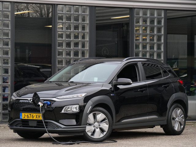Hyundai Kona EV 64kWh FASHION/ 3-FASE/ SOH 96%/