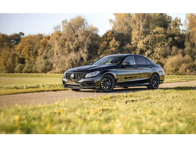 Mercedes-Benz C-Klasse AMG 63