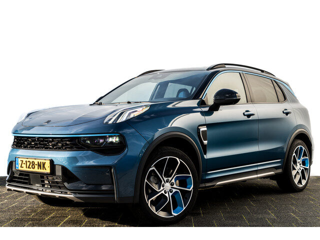 Lynk&Co 01 1.5 Plug-in Hybrid 262 Pk I Modeljaar 2023 I Panoramadak I 75 km Elektrisch I 360 Camera